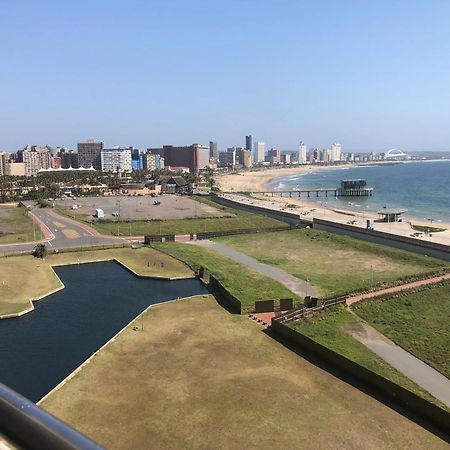 Point Beach #Accommodation - Durban Beach & Waterfront Canals Epic Views Ngoại thất bức ảnh