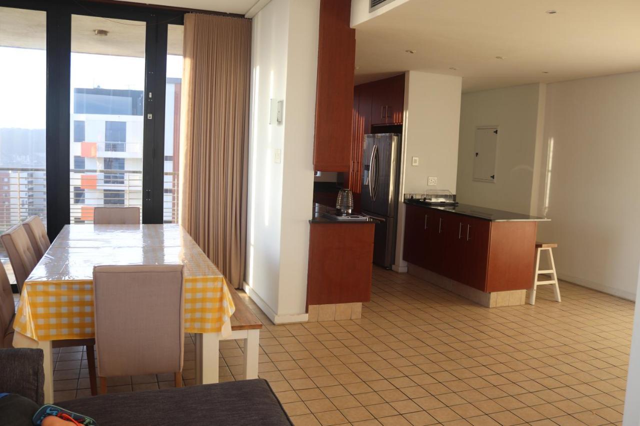 Point Beach #Accommodation - Durban Beach & Waterfront Canals Epic Views Ngoại thất bức ảnh